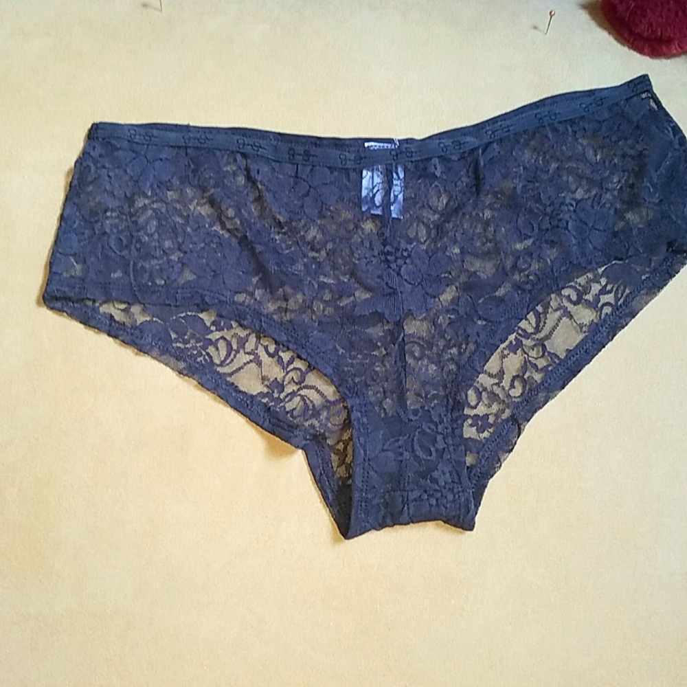 Jessica Simpson grey lace panties, size large.